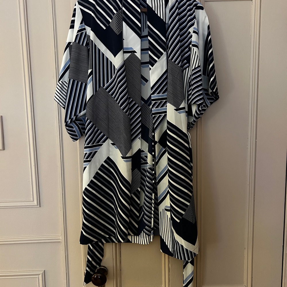 Natori Navy and White Striped Kimono Robe
